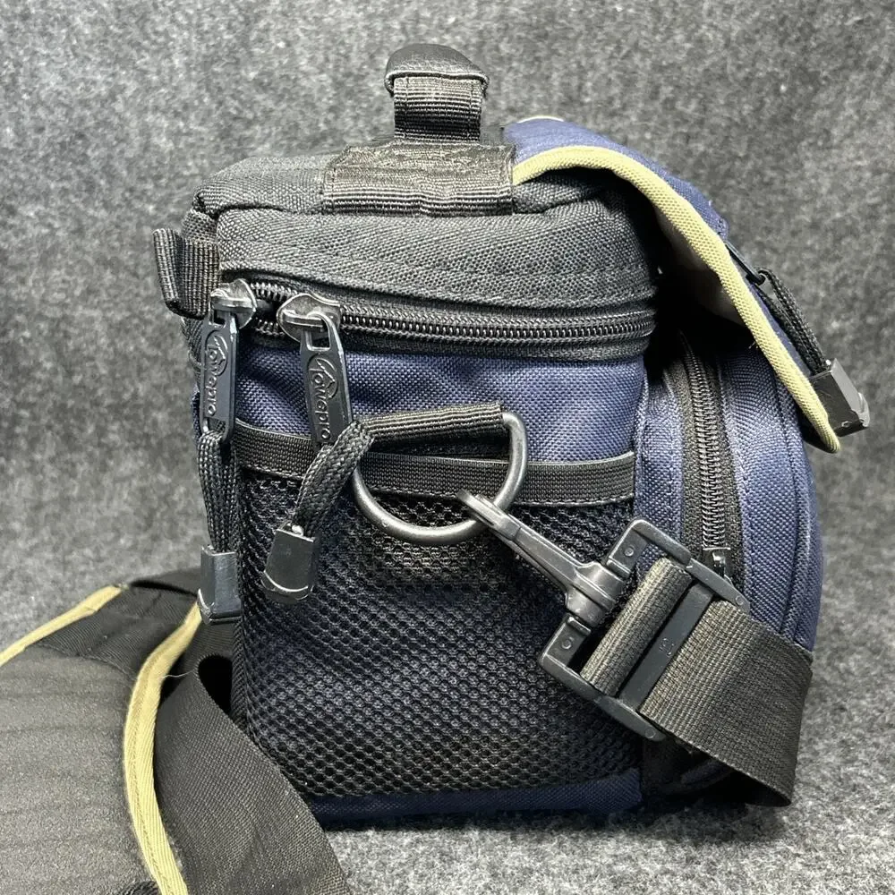 Lowepro Nova 1 Camera Bag Blue Padded Shoulder Case Weather Resistant 9x7x7